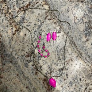 SET: Kendra Scott Pink earrings, bracelet & necklace